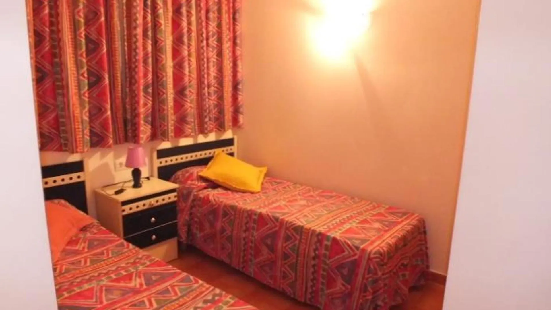 Apartamento En Roses Para 6 Pers Con Piscina Y Parking - Es-204-49 Appartement
