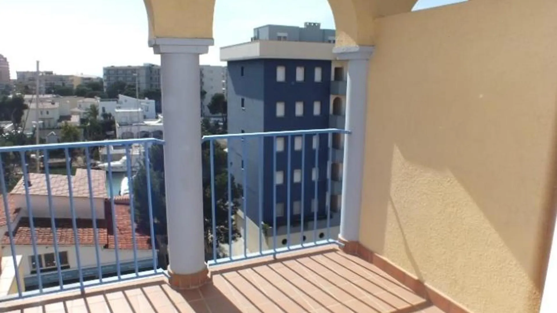Apartamento En Roses Para 6 Pers Con Piscina Y Parking - Es-204-49